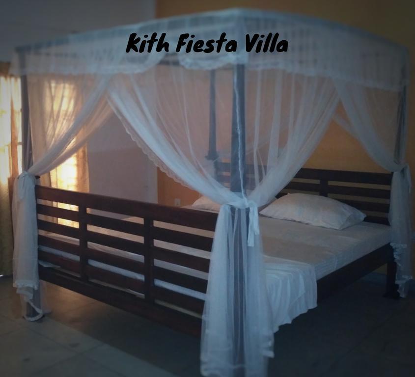 Kith Fiesta Villa ฮิกคาดูวา ภายนอก รูปภาพ